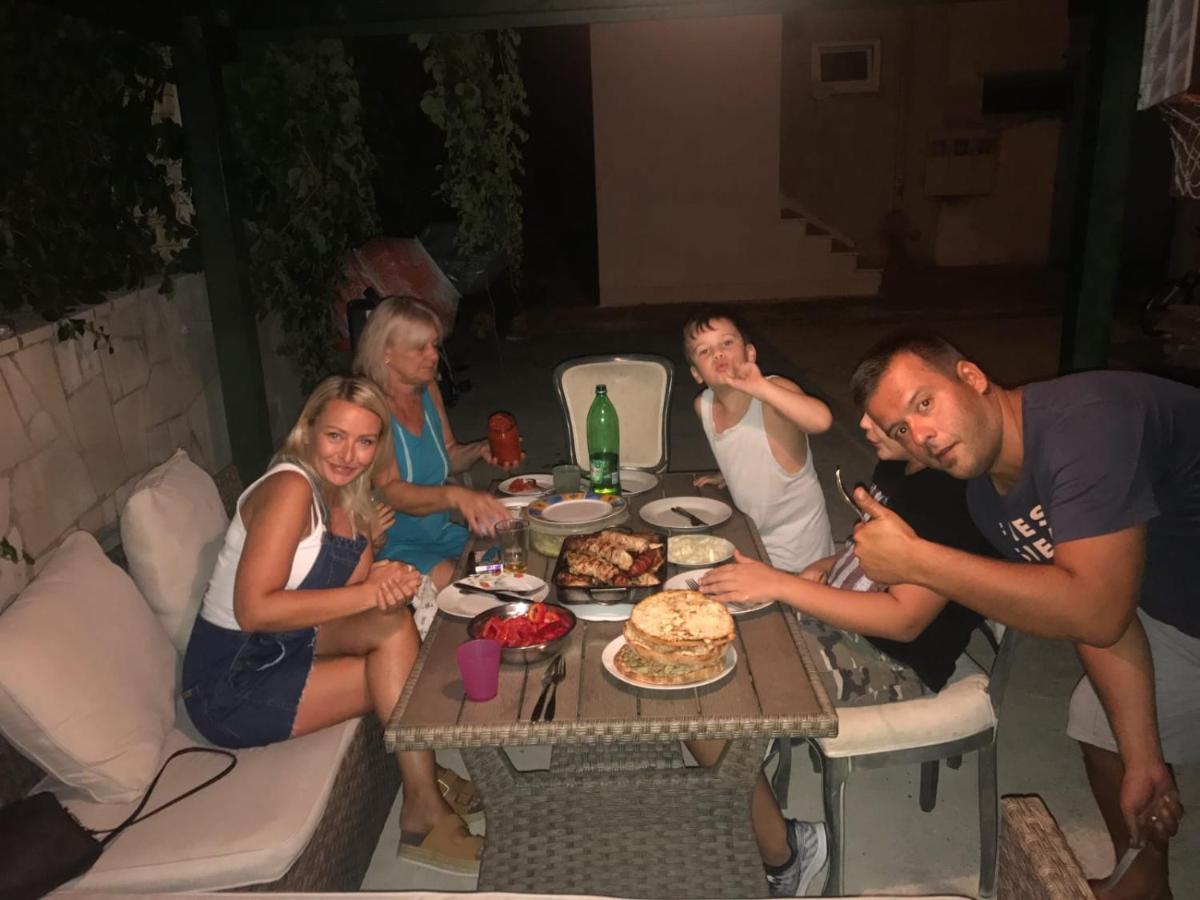 Near Beach Studio Каштела Экстерьер фото